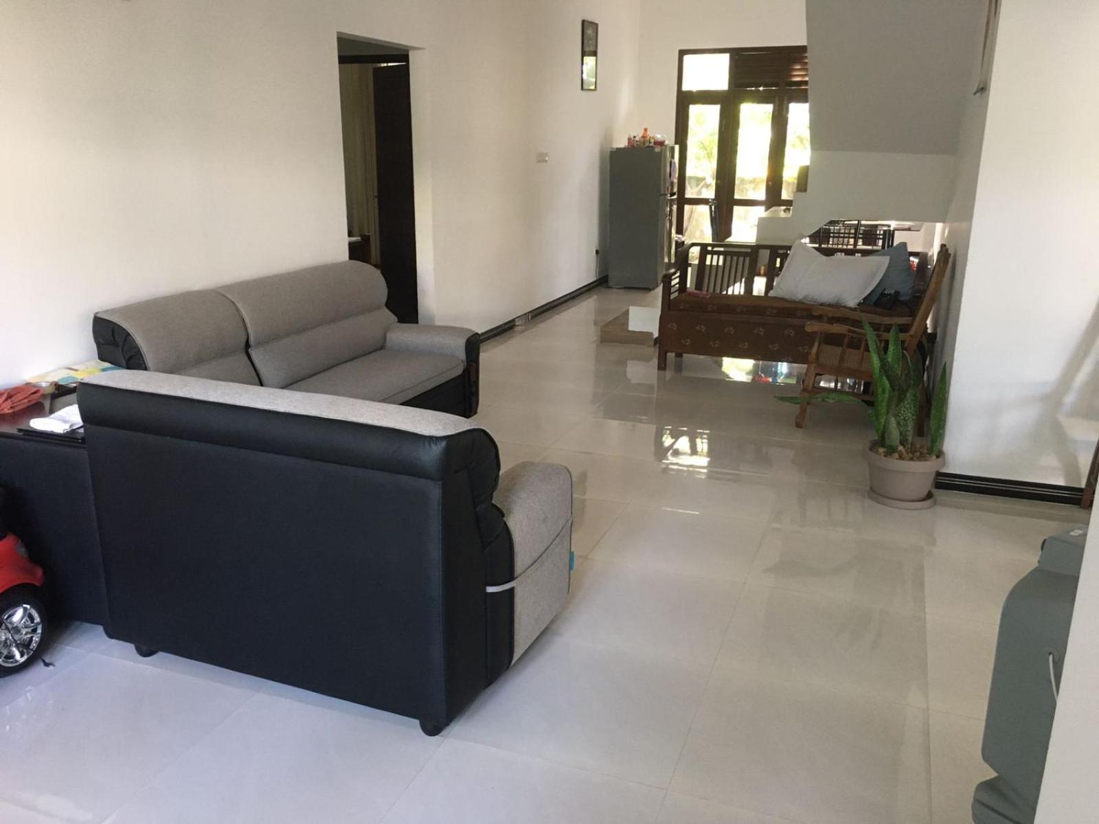 Bosadi Homestay Katunayaka Exteriör bild